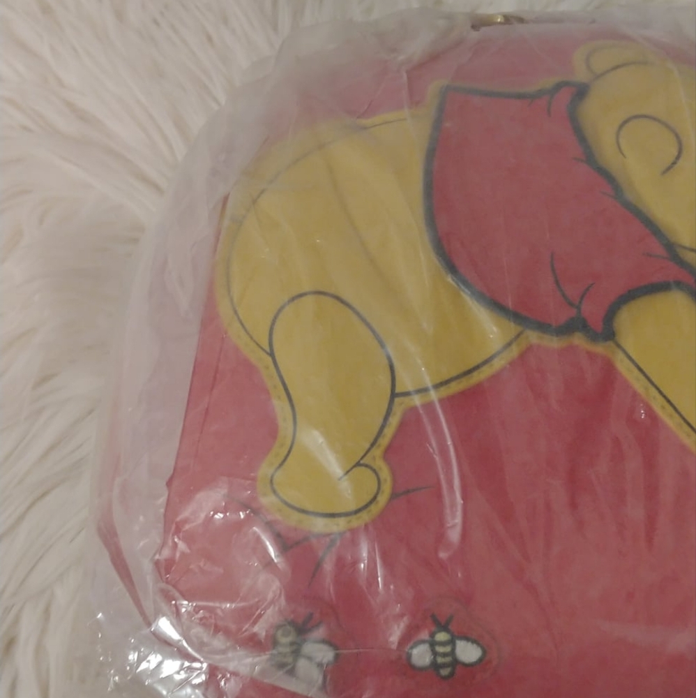 🎈FIRM! NWT DISNEY LOUNGEFLY STITCH SHOPPE WINNIE THE POOH BALLOON CROSSBODY - Picture 11 of 13